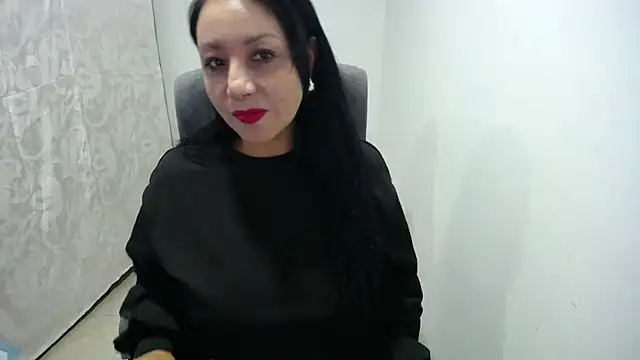 soyElena46 online show from April 2026 12:11:02 PM