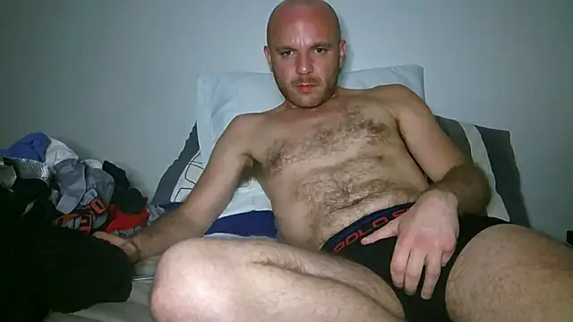 Snapshot of FrankieFuckMe chatting on March 2026 03:11:01 AM FrankieFuckMe online show from March 2026 03:11:01 AM