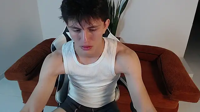 Snapshot of DarrenColleen chatting on March 2026 10:54:02 AM DarrenColleen online show from March 2026 10:54:02 AM