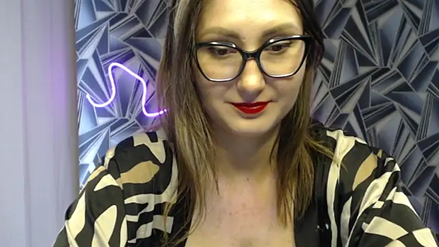 Snapshot of NikkiKiss___ chatting on May 2026 12:07:01 AM NikkiKiss online show from May 2026 12:07:01 AM