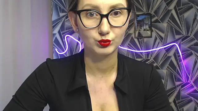 Snapshot of NikkiKiss___ chatting on May 2026 01:23:02 AM NikkiKiss online show from May 2026 01:23:02 AM
