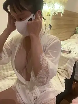 Mia-zhan online show from March 2026 11:29:02 PM