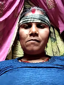 Snapshot of Hot_di97 chatting on February 2026 12:50:02 PM Hot di97 online show from February 2026 12:50:02 PM