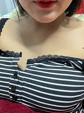 Snapshot of Bebun chatting on February 2026 03:00:02 AM Bebun online show from February 2026 03:00:02 AM