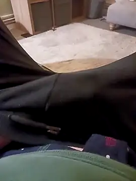 Hertsguy1984 online show from March 2026 12:03:01 AM