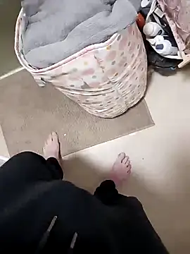 Hertsguy1984 online show from March 2026 12:50:01 AM