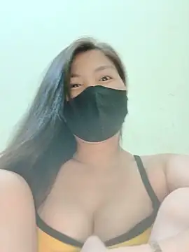 Snapshot of Lyly-68688 chatting on May 2026 02:44:01 PM Lyly-68688 online show from May 2026 02:44:01 PM