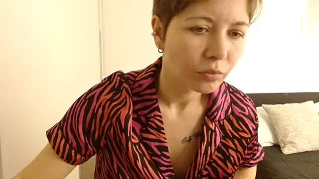 Snapshot of Alexxa_XX chatting on January 2026 04:44:01 PM Alexxa XX online show from January 2026 04:44:01 PM