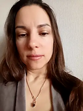 She-Moon online show from March 2026 06:25:01 AM