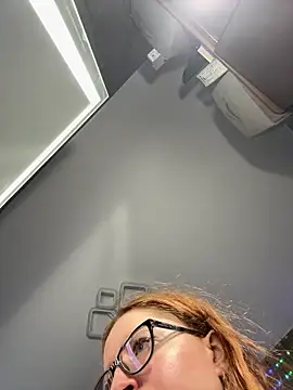 coy girl  online show from March 2026 12:22:01 PM