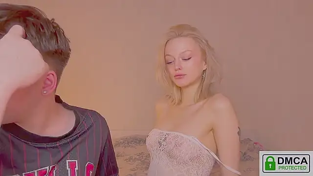 your molly mark  online show from February 2026 03:25:02 AM