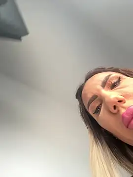 Missolevelvet online show from February 2026 10:44:02 AM