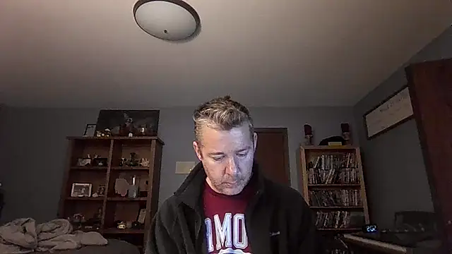 chrisw8140 online show from February 2026 02:02:01 PM