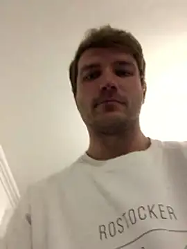 Domssecretom online show from January 2026 03:45:01 AM