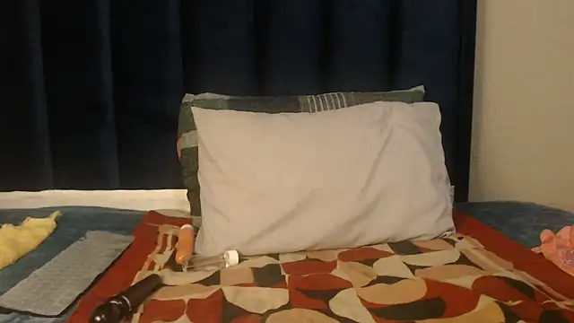 Cutebootyxx online show from March 2026 03:08:01 PM