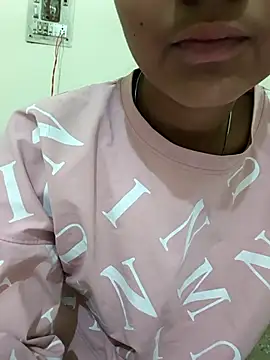 Snapshot of Aaradhna-_hoy chatting on March 2026 06:03:01 AM Aaradhna- hoy online show from March 2026 06:03:01 AM