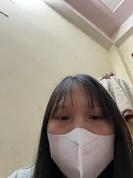 Charlotte-ee online show from February 2026 04:24:01 AM