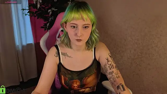 Roziett Belle online show from January 2026 09:13:01 AM