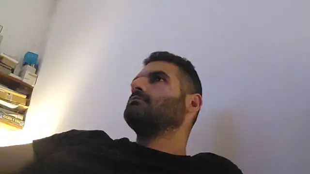 Snapshot of marios87xxl chatting on June 2026 09:29:01 AM marios87xxl online show from June 2026 09:29:01 AM