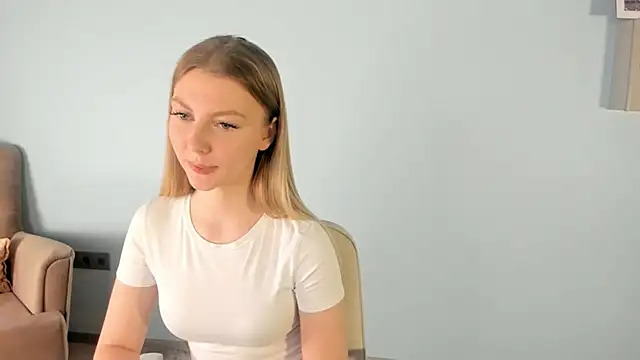 OletaKannan online show from January 2026 04:12:02 PM