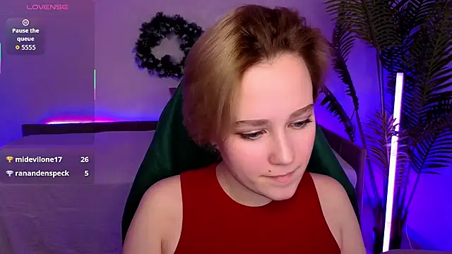 Ellie Heavenly online show from January 2026 08:30:01 AM