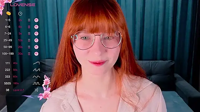 CatherineCummi online show from April 2026 11:03:02 AM