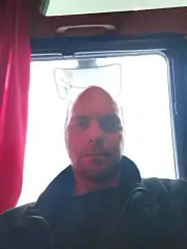 Ivan9999k online show from January 2026 03:17:02 PM