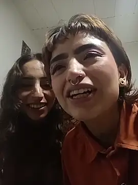 AlexxaAndRileyy online show from April 2026 04:05:02 AM