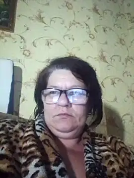 NysiOlsen online show from February 2026 07:21:01 PM