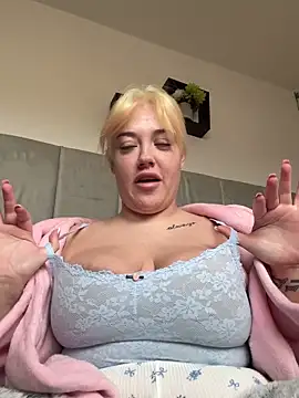 Princess-ivyxoxo online show from February 2026 10:00:01 AM