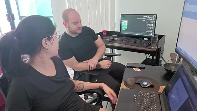 lustfulc99 online show from April 2026 09:19:01 PM