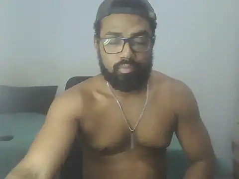 Snapshot of agroputao chatting on May 2026 06:25:01 PM agroputao online show from May 2026 06:25:01 PM