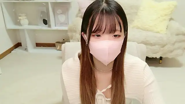 Snapshot of NOA_cha chatting on April 2026 05:05:02 PM NOA cha online show from April 2026 05:05:02 PM