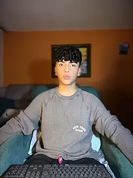 Nick Twink online show from February 2026 04:12:02 AM