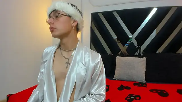 Alexander Collinss online show from February 2026 03:35:01 AM