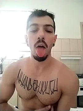 LuigiBoni online show from January 2026 05:27:01 PM