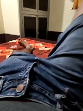 Hottlund6 online show from April 2026 01:00:02 PM