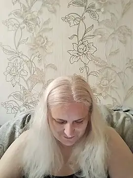 NyushaLollipop online show from July 2026 01:17:02 PM