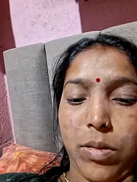 riyadas554321 online show from February 2026 01:32:02 PM