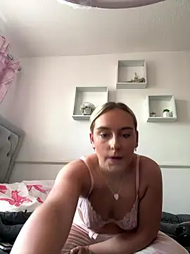 Scarletbx online show from January 2026 09:58:02 AM