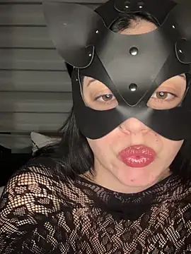 EvaLina111 online show from February 2026 05:21:01 PM