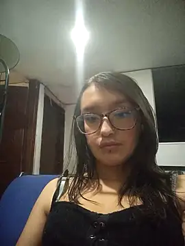Karla-giraldo 1 online show from February 2026 09:24:01 PM