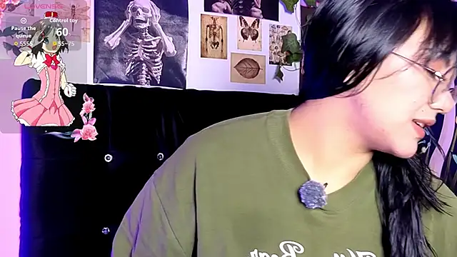 victoriia thompson online show from February 2026 08:23:01 PM