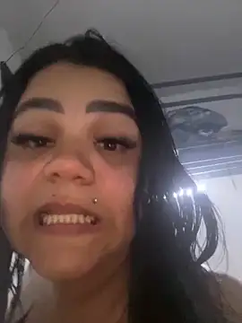 Snapshot of MorenaCariok chatting on May 2026 12:37:01 AM MorenaCariok online show from May 2026 12:37:01 AM