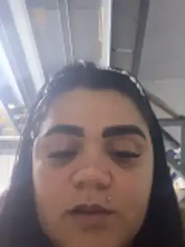 Snapshot of MorenaCariok chatting on June 2026 02:33:01 PM MorenaCariok online show from June 2026 02:33:01 PM