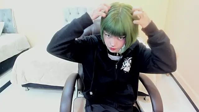 Bela Craxkerr online show from February 2026 12:39:02 PM