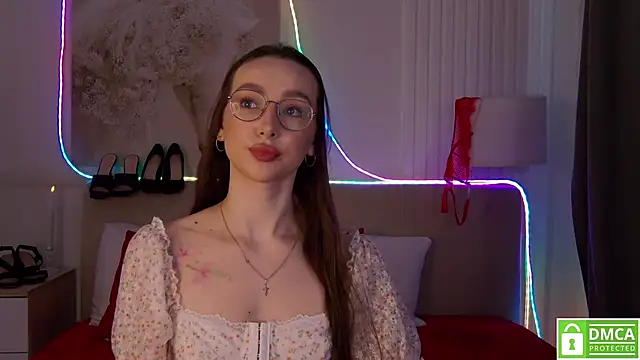 Emily Simon online show from February 2026 05:22:01 AM