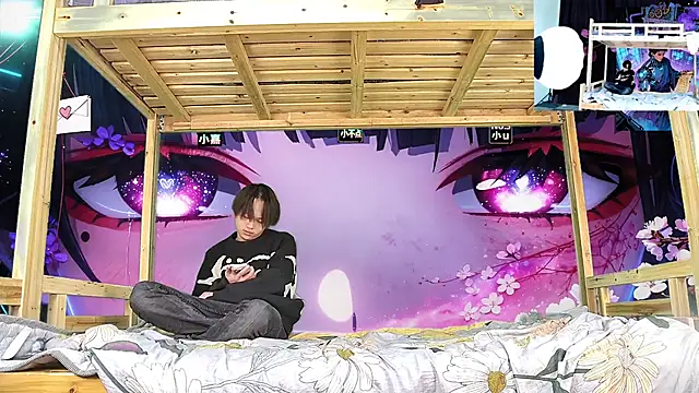 xiaohuangren01 online show from February 2026 12:53:01 AM