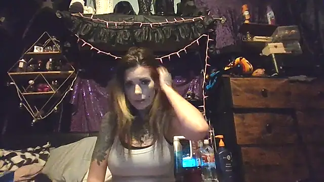 allymoon1369 online show from May 2026 01:28:01 PM