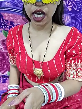 Snapshot of VikasViralStudios chatting on May 2026 07:05:01 AM VikasViralStudios online show from May 2026 07:05:01 AM